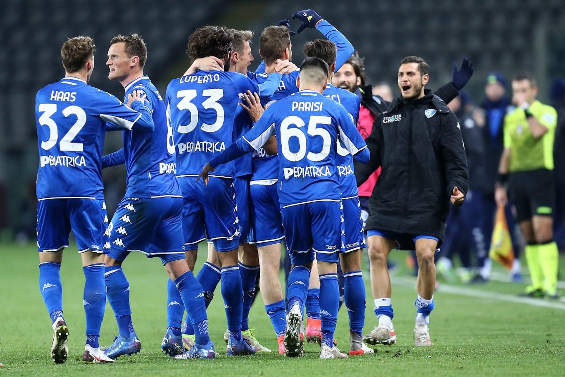 备受关注 备受关注