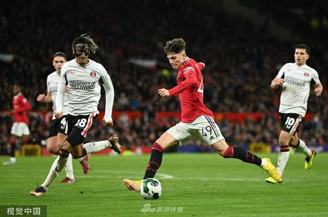 管理层之间 管理层之间